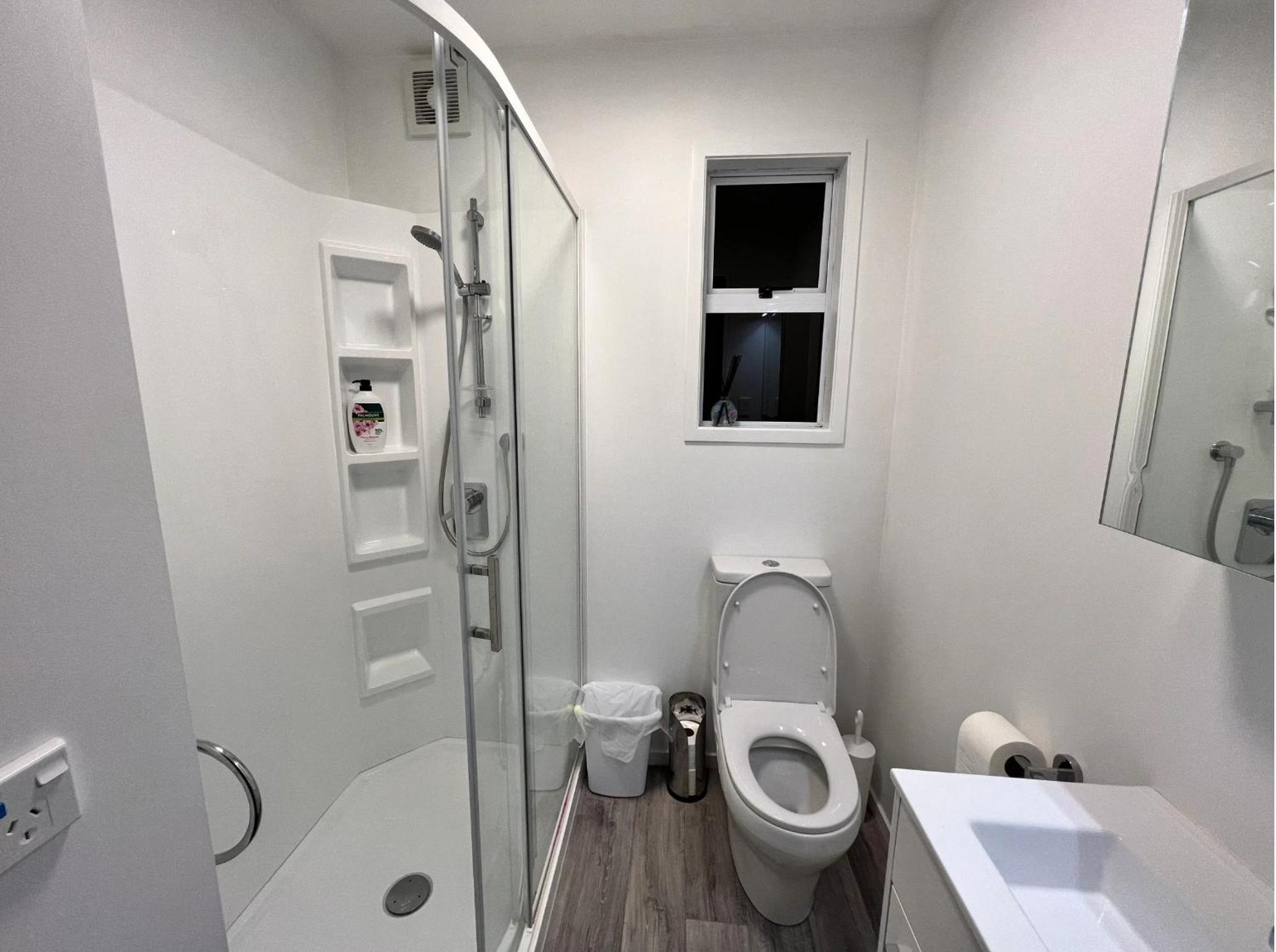 Upstair Cheerful Two Bedrooms